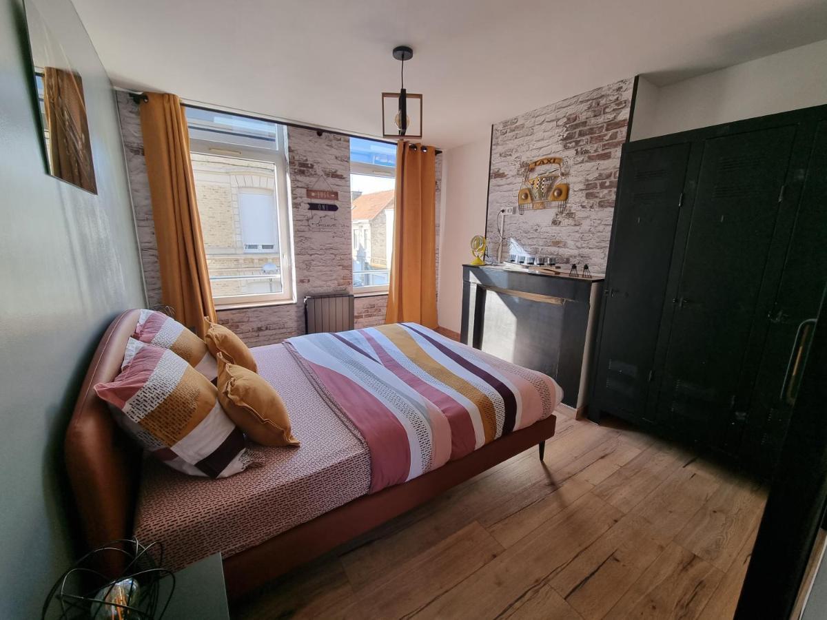 Comme Un Air De Chez Soi Apartamento Calais Exterior foto