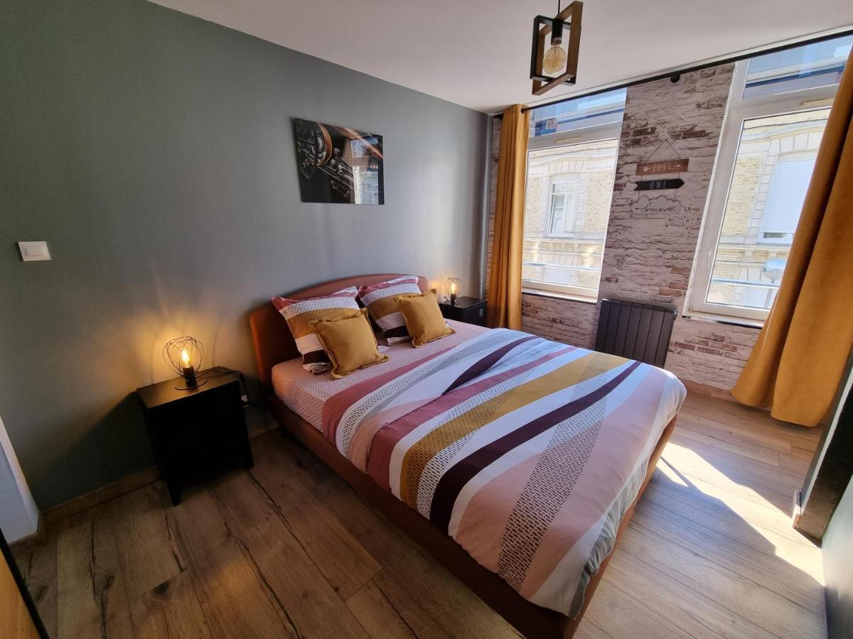 Comme Un Air De Chez Soi Apartamento Calais Exterior foto
